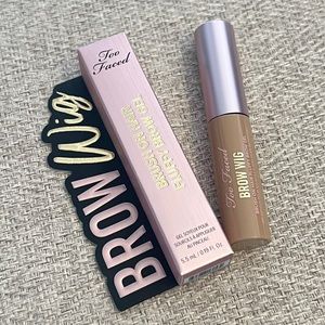 Too Faced Brow Wig Brush on Brow Gel 5.5ml